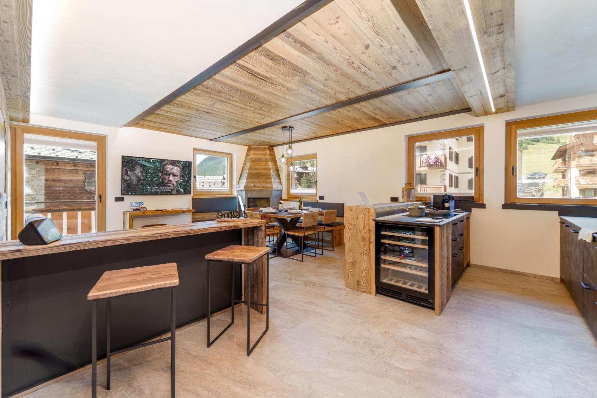 Otevřený obývací pokoj a jídelna, Ironwood Livigno