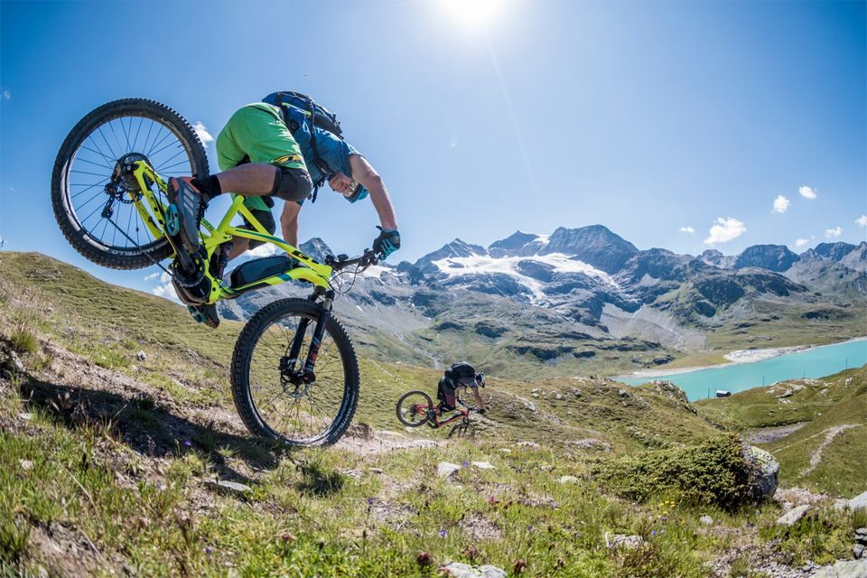 Estate: escursioni, ciclismo, aria fresca a 1816 metri sui sentieri e-bike di Livigno